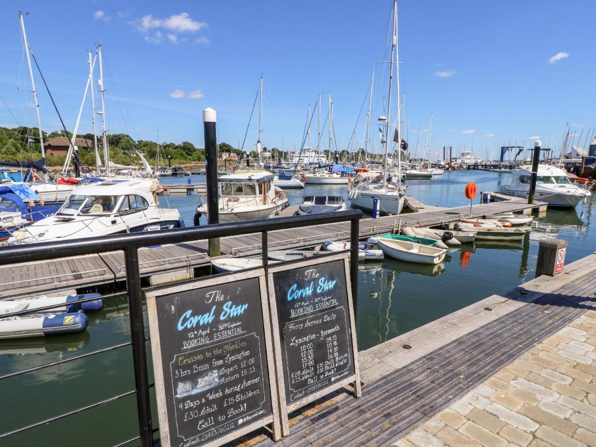 Lymington Lodge Exteriér fotografie