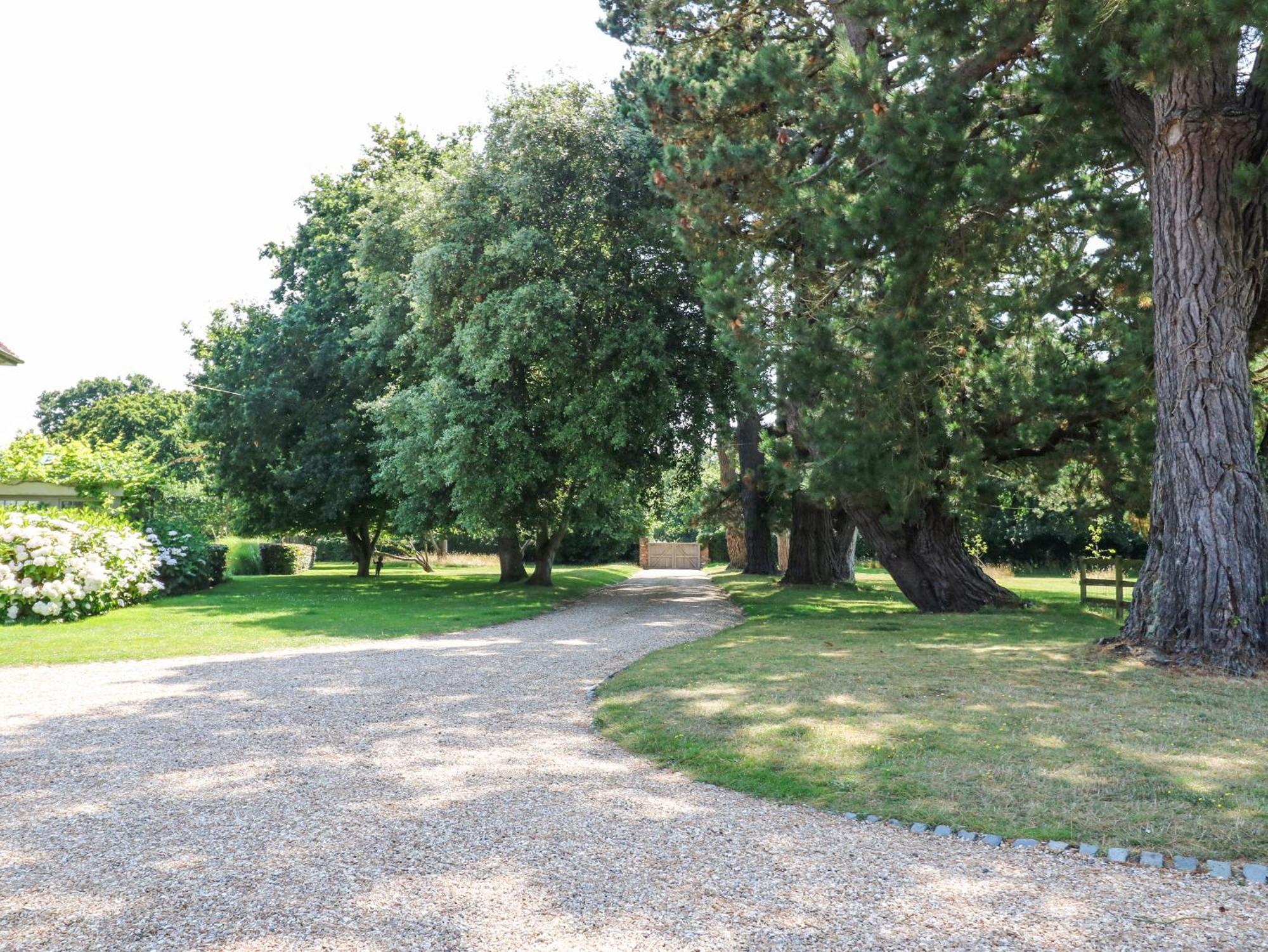 Lymington Lodge Exteriér fotografie